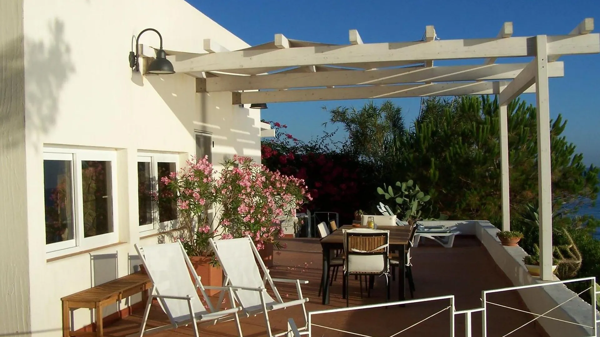 Villa Laura Marie In Aspra Porticello Vakantiehuis